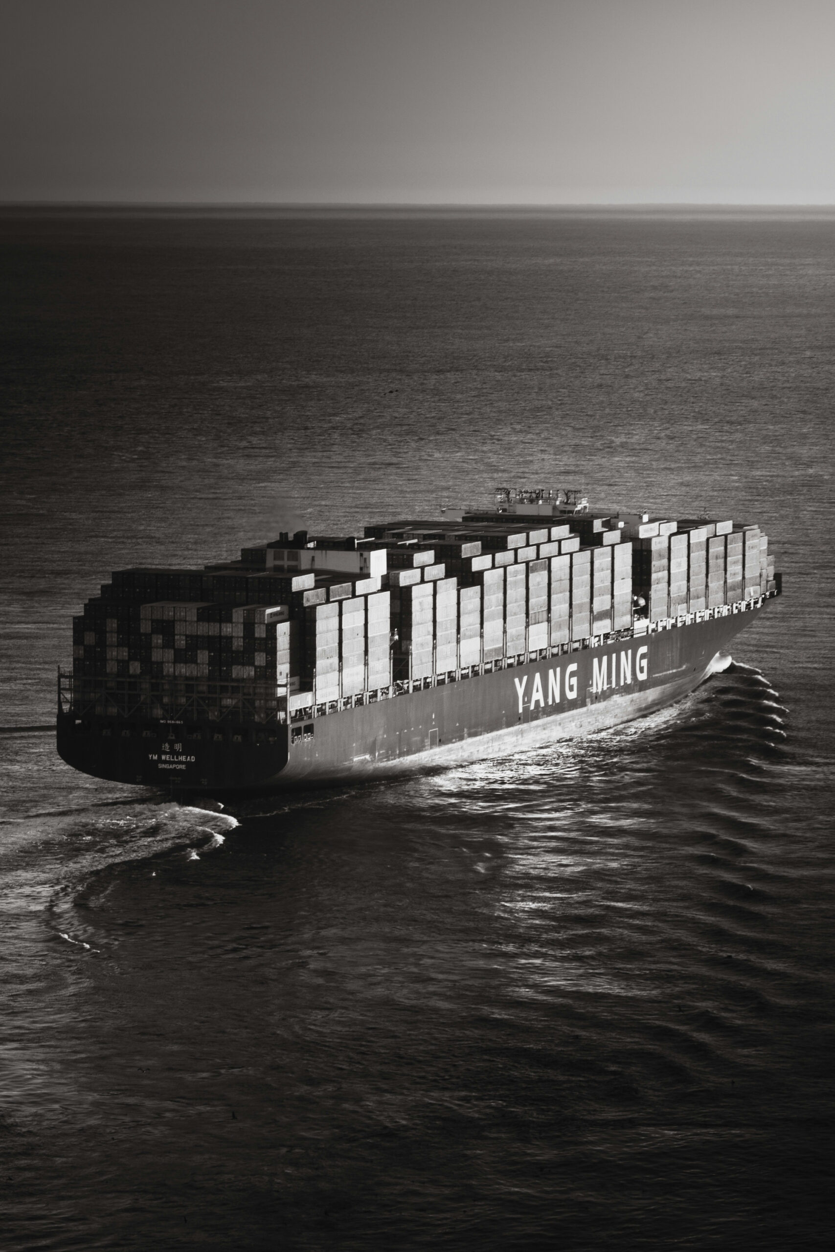 black_ship_red
